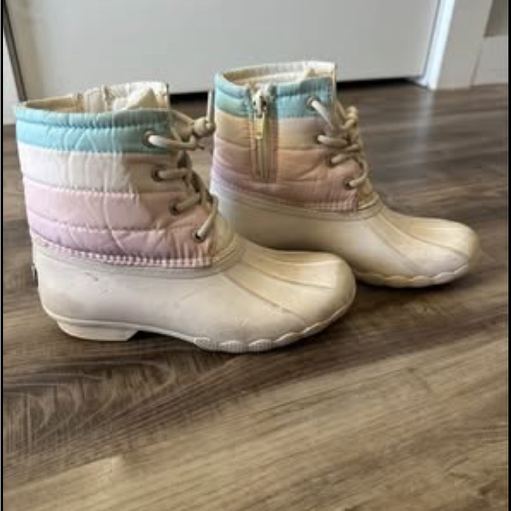 Girls Sperry Boots